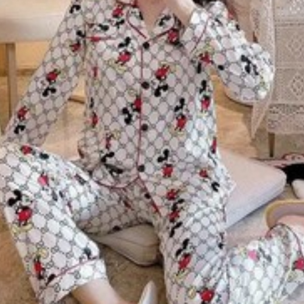 Long sleeve Disney pajama set
